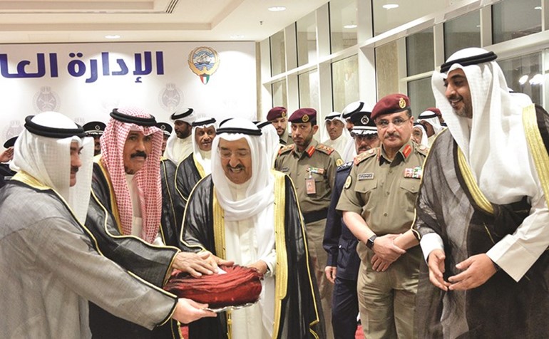 سمو الامير وسمو ولي العهد لحظة افتتاح المبنى الجديد للادارة العامة للاطفاء﻿