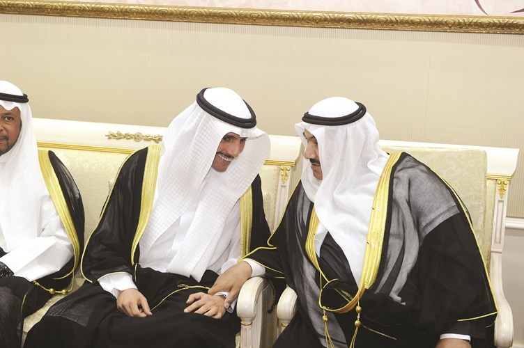 مرزوق الغانم في حديث مع سمو الشيخ ناصر المحمد ﻿