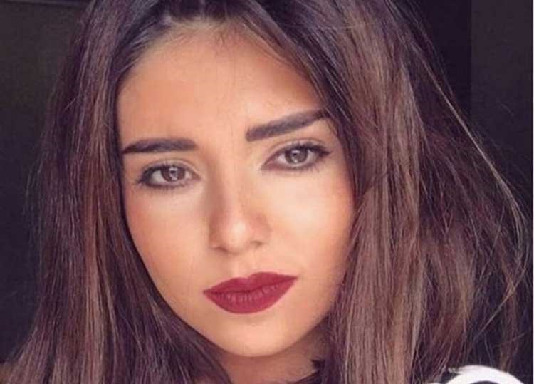 بالصور.. ابنة وفاء موصللي تبهر المتابعين باطلالتها وجمالها 