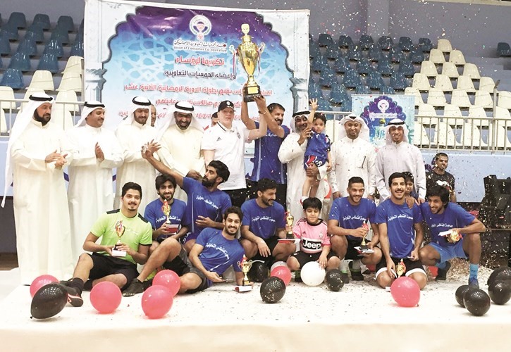 الشبو يتوج لاعبي جمعية الفنطاس باللقب﻿