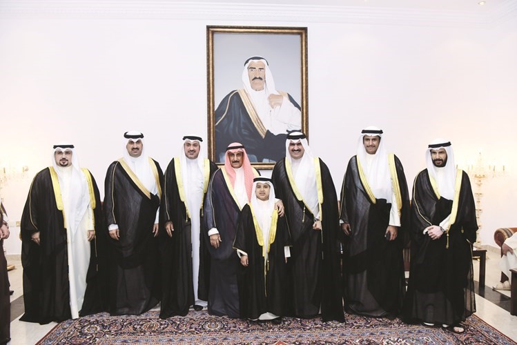الشيخ دابراهيم الدعيج وابناؤه يباركون	 انور الكندري﻿