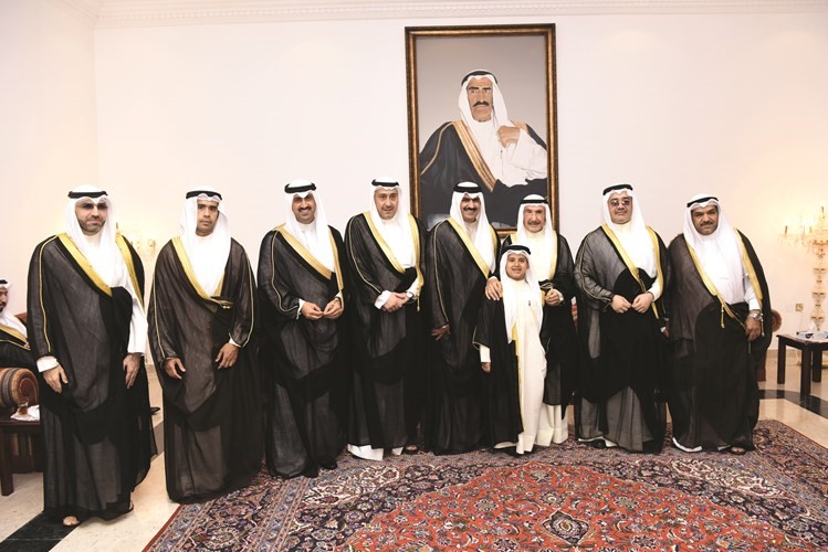 الشيخ سلمان الدعيج والشيخ دعيج السلمان والشيخ فيصل الحمود وعويد بن رميزان يباركون﻿