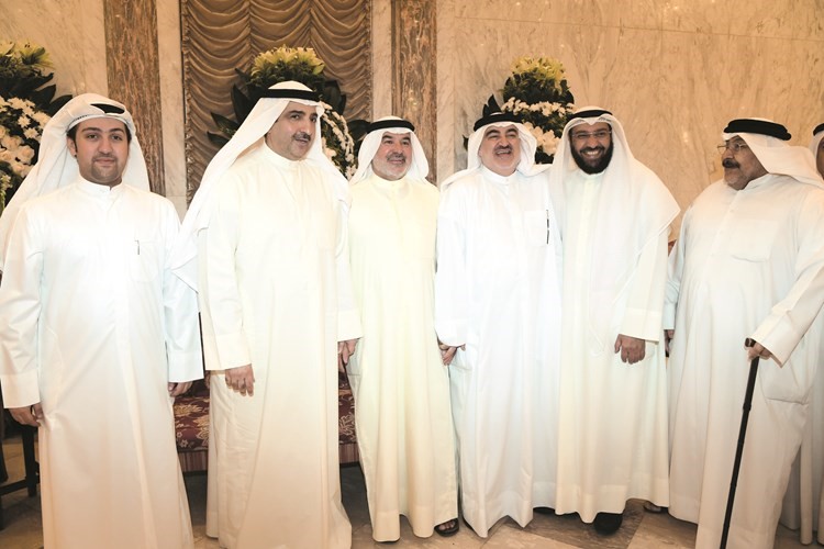 دعلي العمير وصالح عاشور وجمال العمر مع خليل الصالح