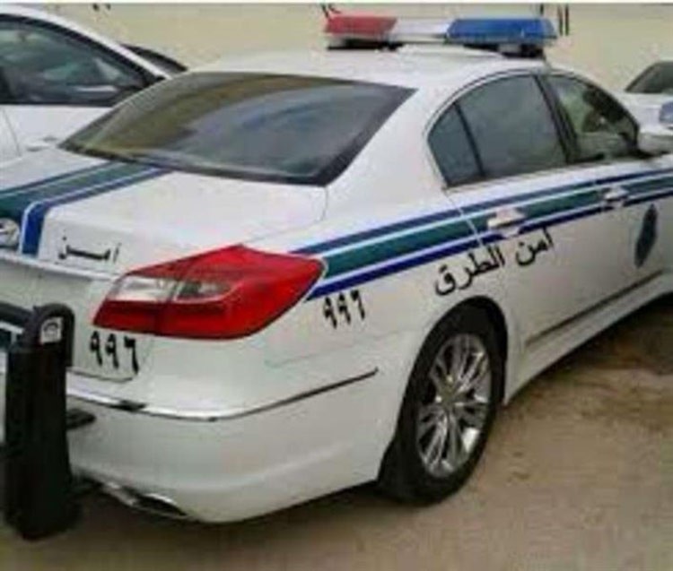 القبض على خليجي داخل سيارة برفقة خادمة ادعى أنها أخته ! 