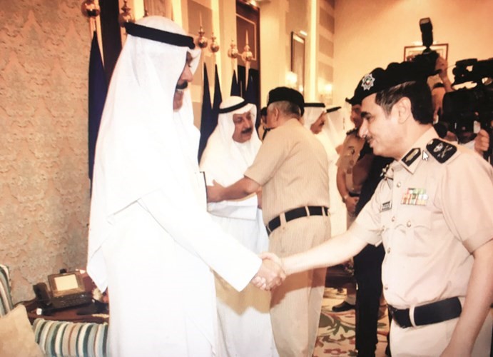 اللواء فراج الزعبي يقدم التبريكات الى الشيخ محمد الخالد ﻿