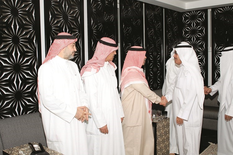 الزميل عدنان الراشد يقدم التهاني﻿