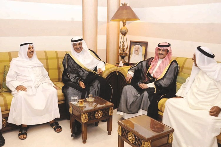 الشيخ صباح الخالد والشيخ مبارك الدعيج يهنئان﻿