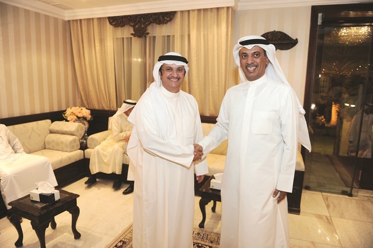 مهلهل الخالد يبارك للشايع بالشهر الفضيل﻿