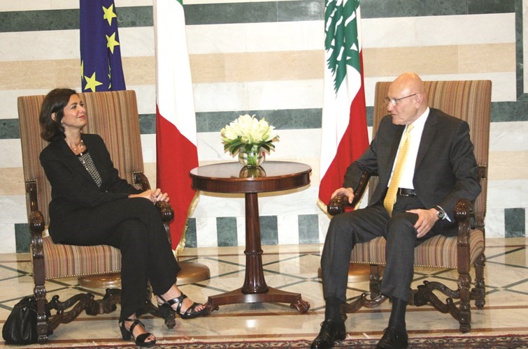 رئيس الحكومة تمام سلام مستقبلا رئيسة البرلمان الايطالي لورا بولدريني محمود الطويل