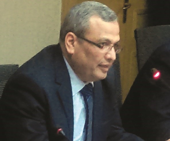  داحمد حسن 