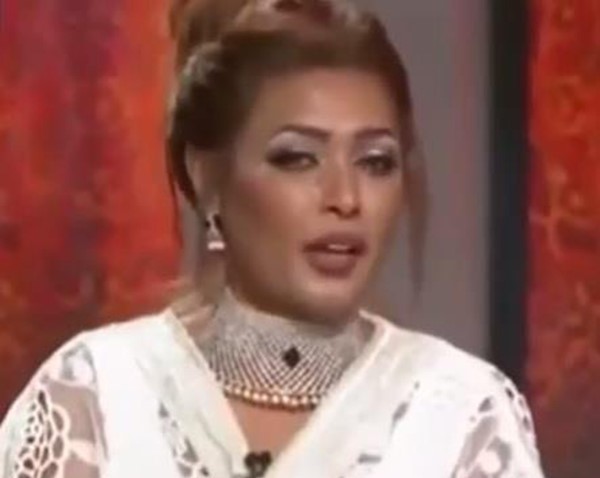بالفيديو.. وعد تحكي قصة اعتداء أخيها عليها في المسرح: فضيحة عدّت.. وكان لا يحق لأخي التدخل لأنني كنت متزوجة 
