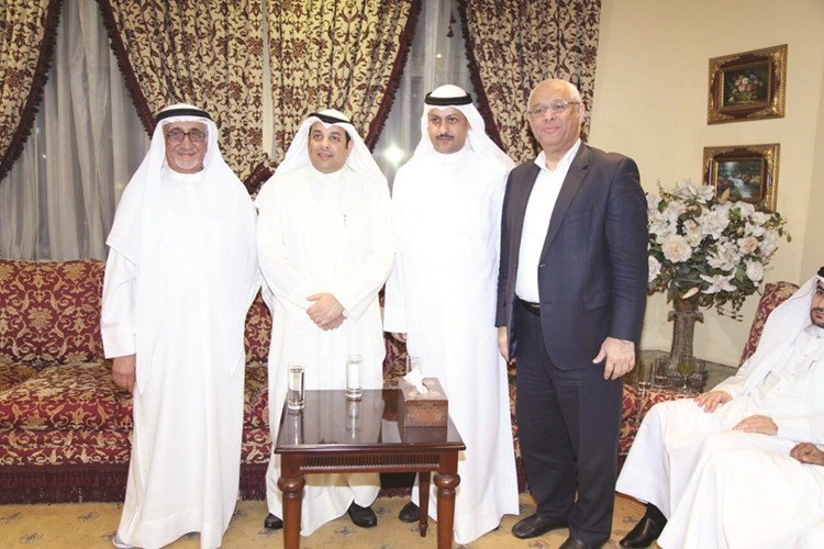 يعقوب الصانع والسفير المصري ياسر عاطف وناصر الكريوين