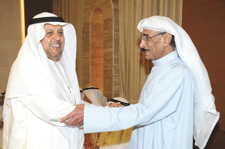 دعبدالهادي الصالح مهنئا﻿