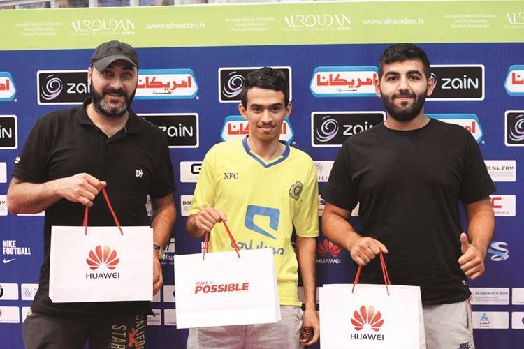الفائزون بالجوائز في الدورة 
