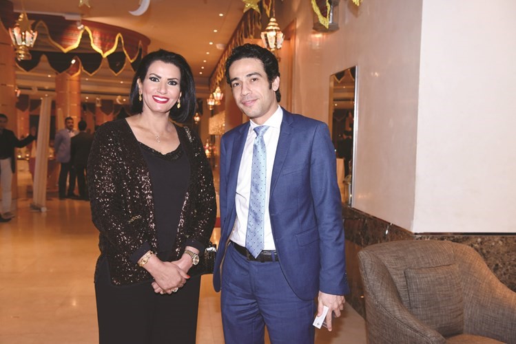 د نبيل بهجت وفاطمة العازمي﻿