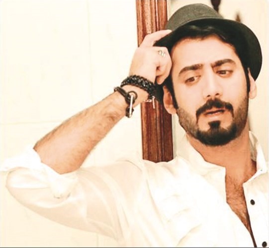 محمد العلوي: أريد قدرات «ميل غيبسون»... لأعرف مفاتيح الأشخاص