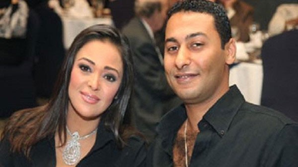 22 فنانة تزوجن 12 رجلًا: فنانة انفصلت عن زوجها فتزوجته زميلتها