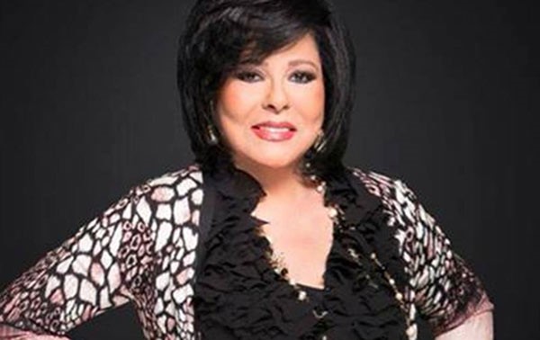 22 فنانة تزوجن 12 رجلًا: فنانة انفصلت عن زوجها فتزوجته زميلتها