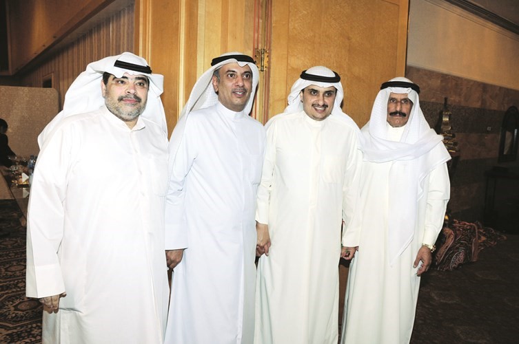 مهلهل الخالد ومحمد المعجل يقدمان التهاني الى ماحمد المنفوحي ﻿
