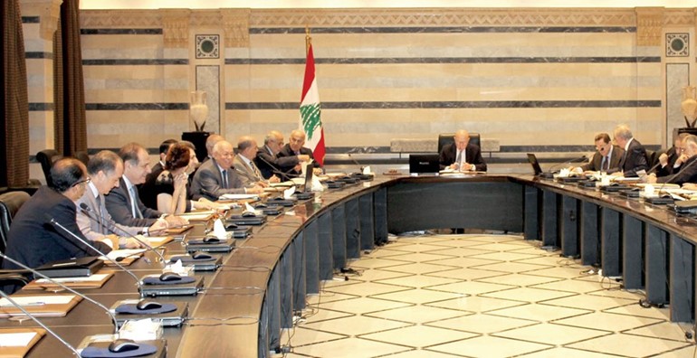 رئيس الحكومة تمام سلام مترئسا جلسة مجلس الوزراء في السرايامحمود الطويل 