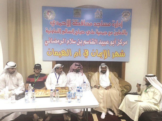  القارئ خالد عبدالكافي ومنصور المري في المركز الرمضاني