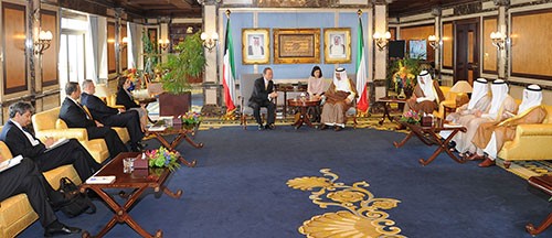 رئيس الوزراء بحث مع بان كي مون التطورات الإقليمية والدولية