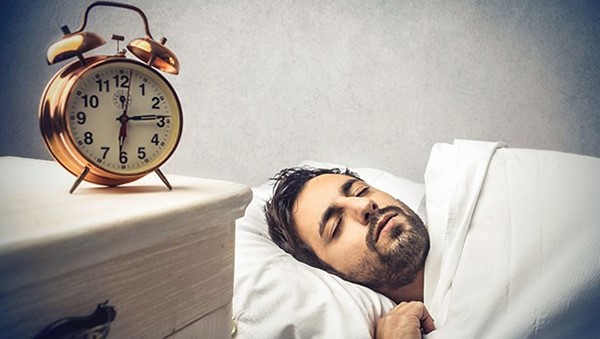 النوم في نهار رمضان .. فتاوى د. عبدالعزيز القصار 