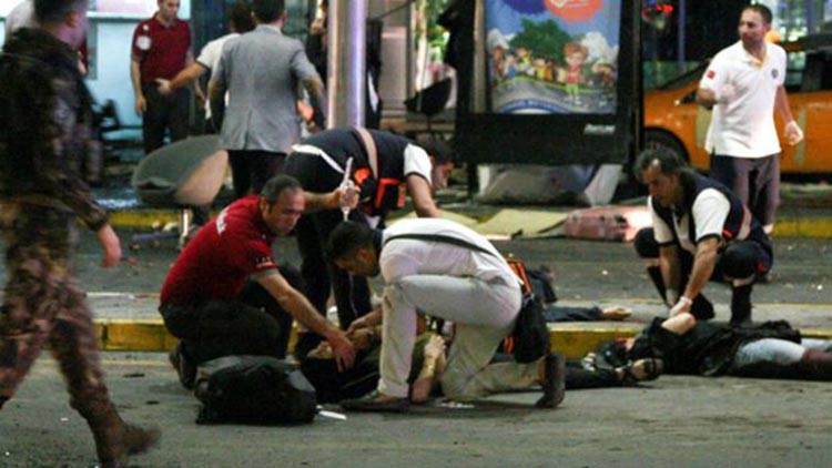 سقوط عدد كبير من الجرحى بعضهم بحالة حرجة