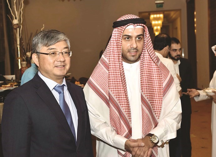 دعلي النقي مع السفير الكوري يونتشول يو﻿