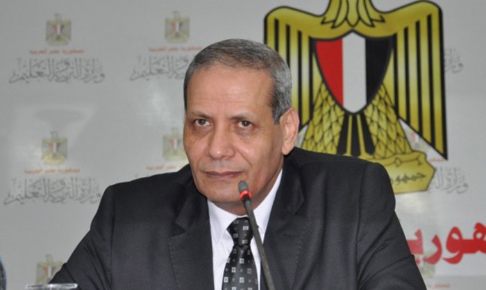 اجتماع برلماني عاصف مع وزير التعليم