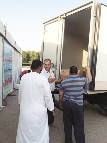 توزيع الوجبات﻿