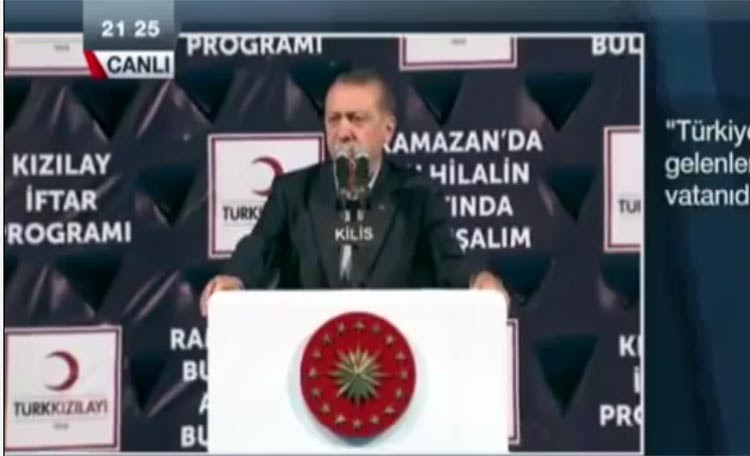 بالفيديو.. أردوغان يبشّر السوريين الراغبين بالحصول على الجنسية التركية