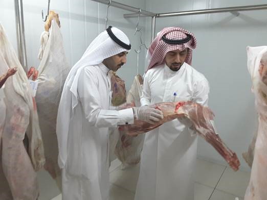 التحفظ على 120 كيلوغراما من اللحوم لحين ورودنتيجة الفحص المخبري