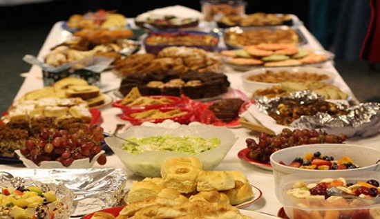 9 نصائح لقضاء عيد سعيد "بدون متاعب صحية"