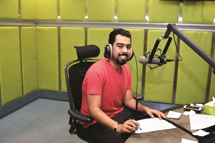 احمد الموسوي في الاستديوفريال حماد