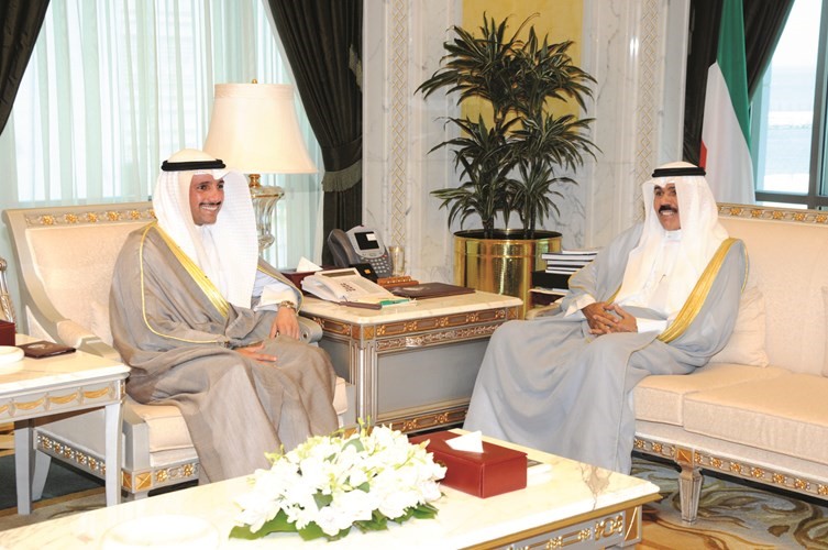 سمو نائب الامير وولي العهد الشيخ نواف الاحمد مستقبلا مرزوق الغانم ﻿