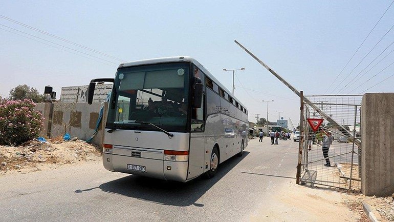 إسرائيل توافق على إدخال المركبات إلى غزة لأول مرة منذ 9 سنوات