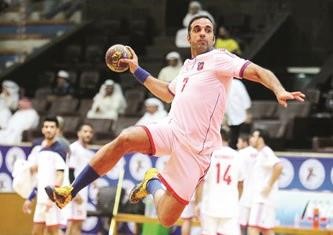 لاعب نادي الكويت لكرة اليد السابق يعقوب عيسى