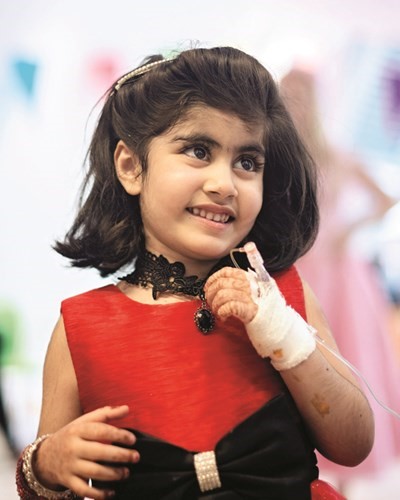 ابتسامة
