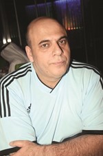 عماد العكاري﻿