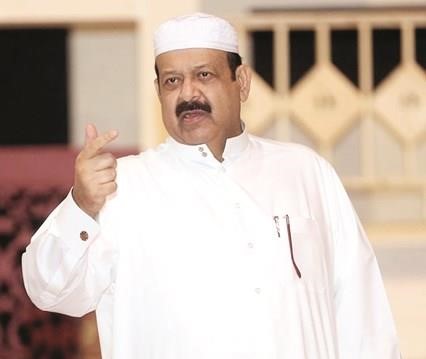 النجم عبدالعزيز جاسم في المسرحية