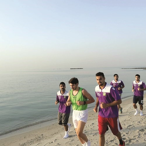 العربي يعاود تدريباته الليلة