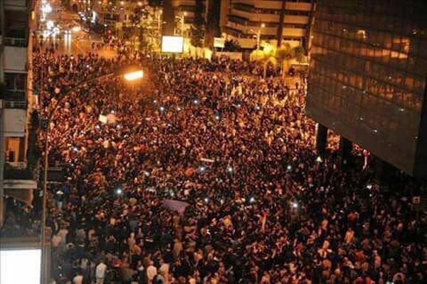 بالفيديو والصور شاهد احداث تطورات محاولة الانقلاب العسكري في تركيا 