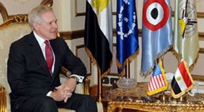 قائد البحرية الأميركية في القاهرة لبحث الشراكة بين البلدين