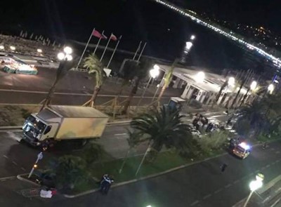 باريس: لا صلة حتى الآن بين منفذ مجزرة نيس والشبكات الإرهابية