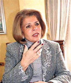 مصر ترشح مشيرة خطاب لمنصب مدير عام اليونسكو