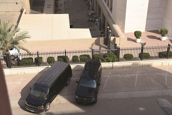 تشديدات امنية حول قصر العدل احمد علي