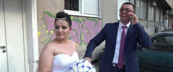 بالصور.. لاجئة عراقية مسلمة تتحول إلى المسيحية وتتزوج من مقدوني
