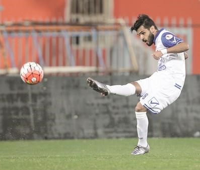 زايد يلوّح بالرحيل عن الجهراء