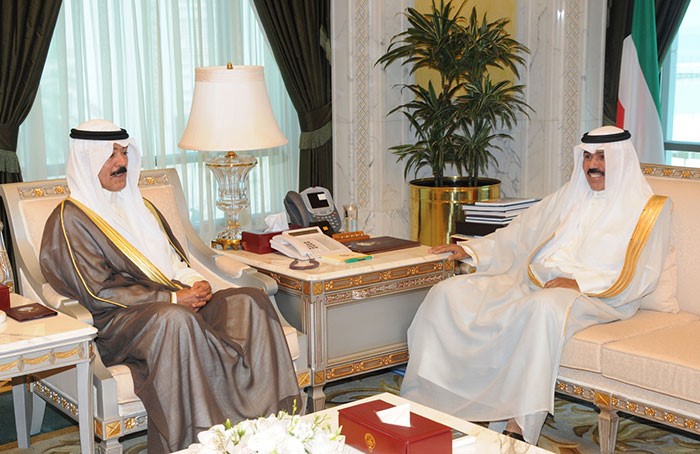 ووزير الداخلية الشيخ محمد الخالد الحمد الصباح
